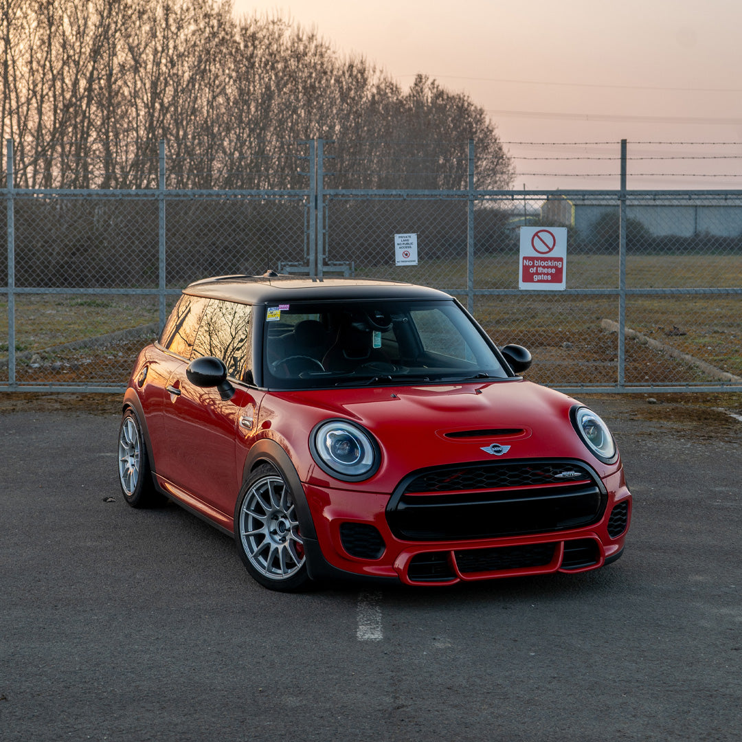 GEN-3-Mini The Rosso Corsa Collective