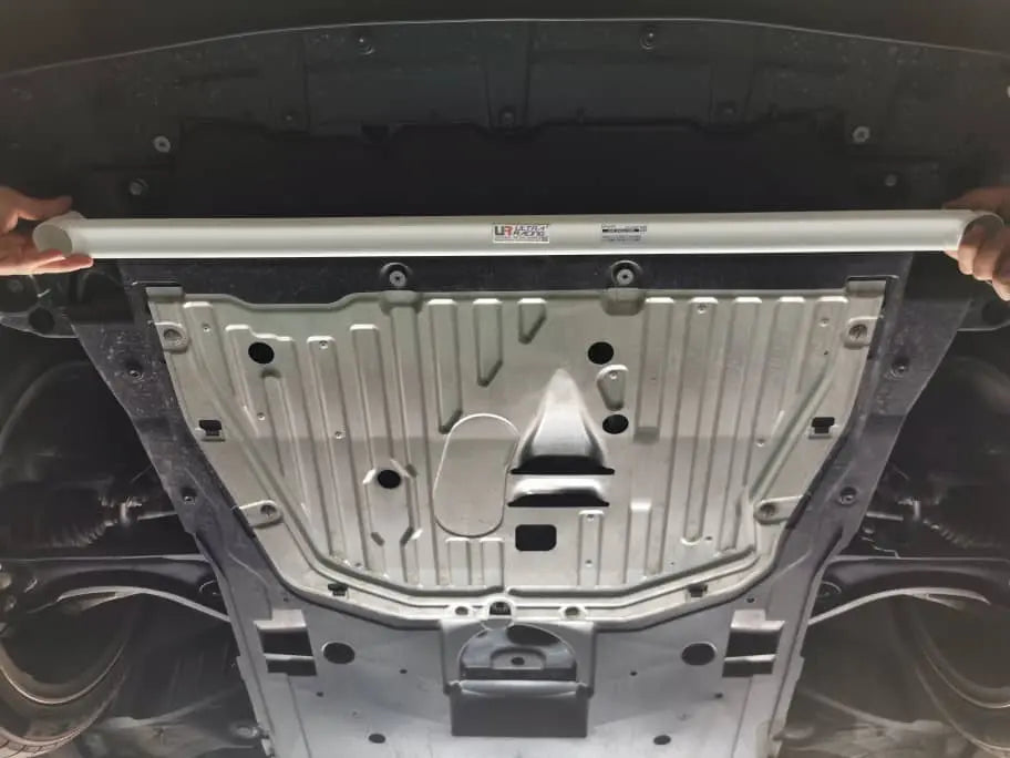 Ultra Racing HONDA CIVIC TYPE R 5TH GEN (FK8) 2.0T 2WD 2017-2021 Front Lower Brace Ultra Racing