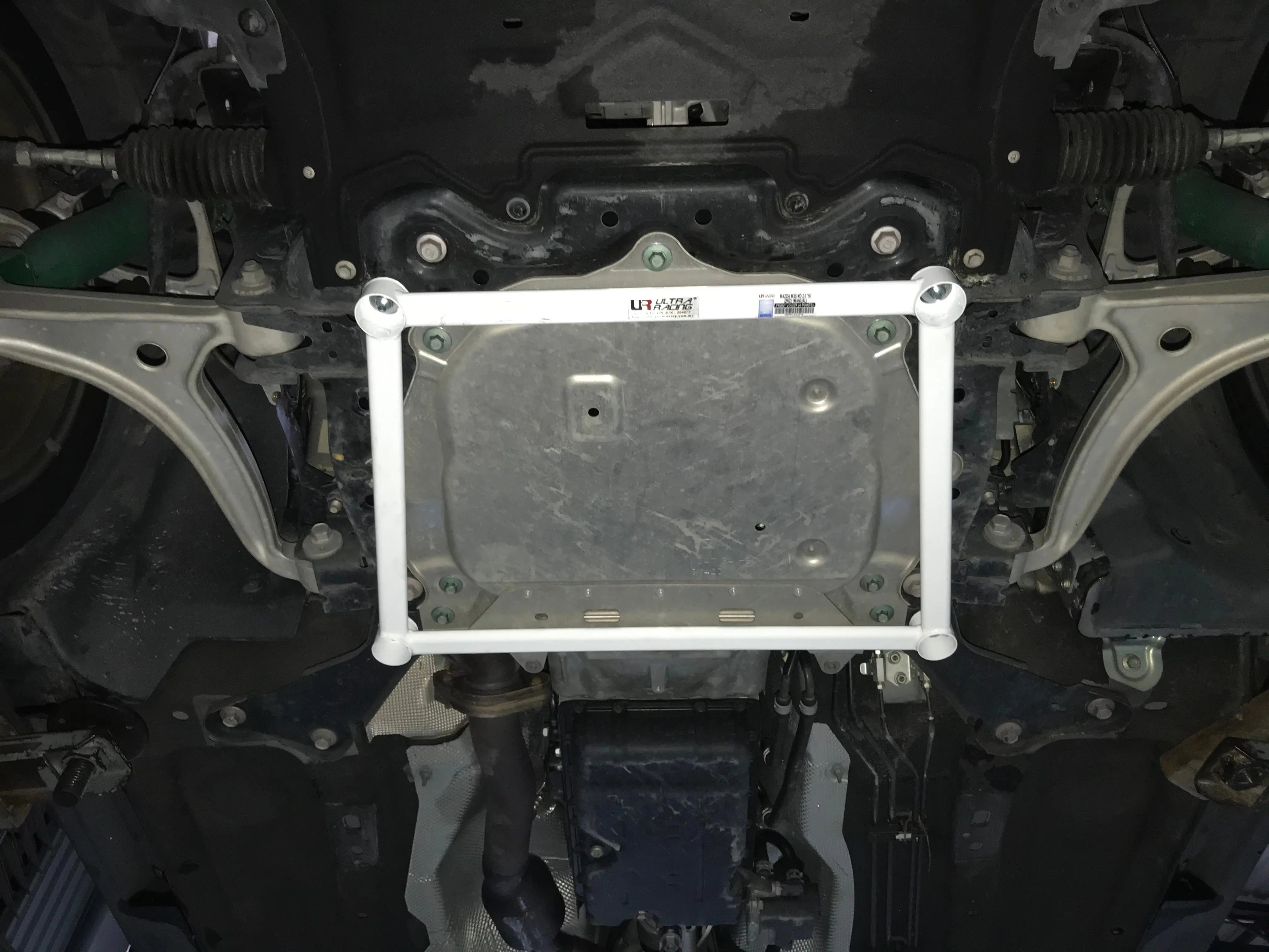 Ultra Racing MAZDA MX-5 4TH GEN (ND) 2.0 2WD MT 2015-present MT Front Lower Brace Ultra Racing