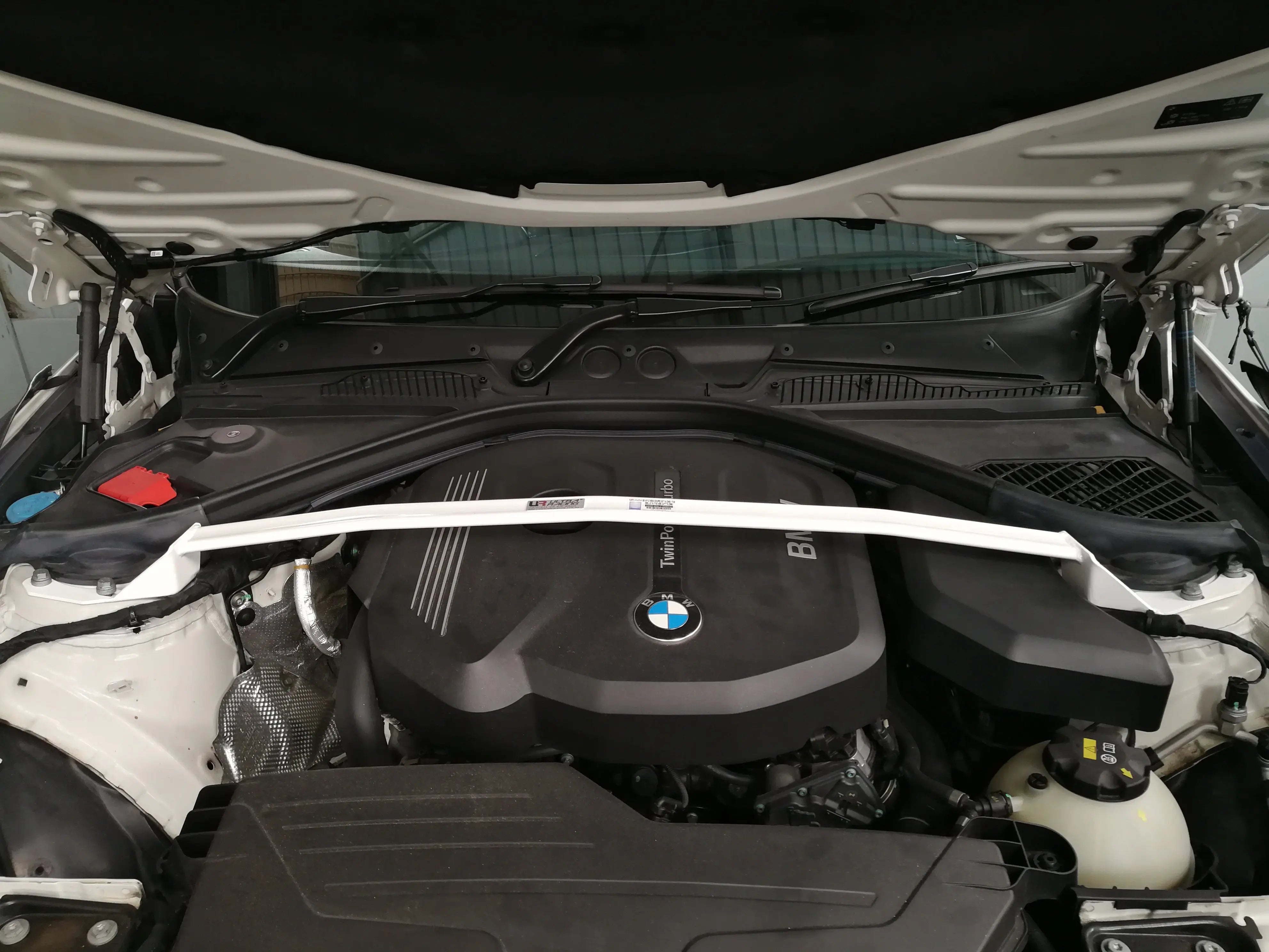 BMW F30 (320d) 2.0D 2WD 2012-2015 Front Strut Brace Ultra Racing